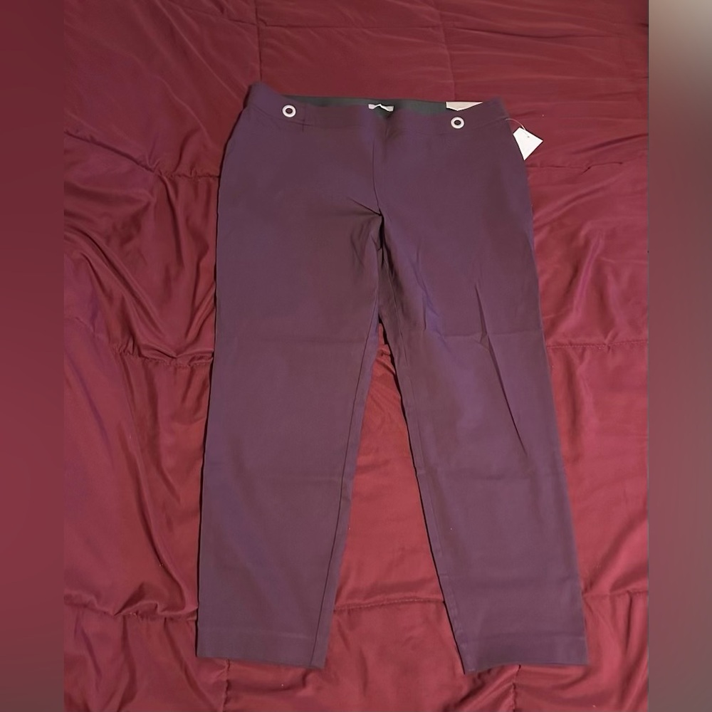 Maurices Women’s Maroon Skinny Ankle Mid-Rise Pull On Jeans. Size XL. NWT